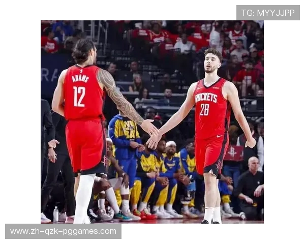 火箭队赛后新闻报道关注哪些重点内容